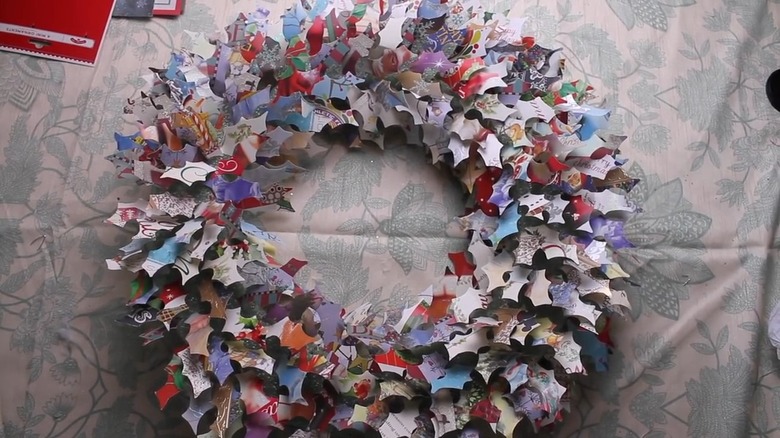 a finished DIY Christmas card wreath