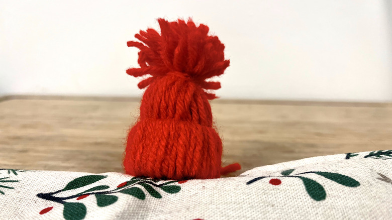 Small winter hat christmas decoration