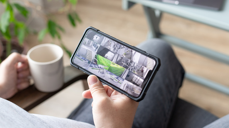 Monitoring multiple security cameras