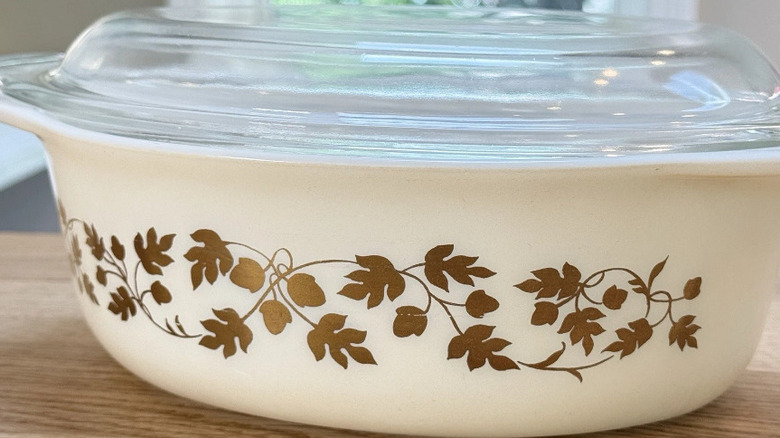 A vintage Pyrex Golden Acorn serving dish