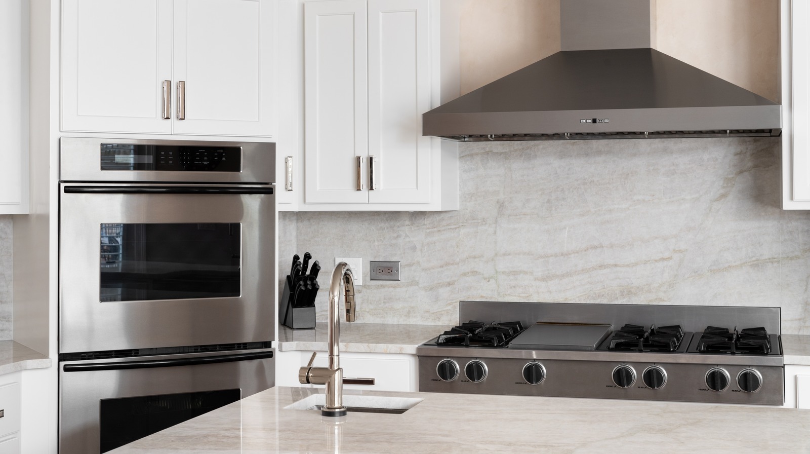 Get A Streak-Free Shine On Stainless Steel Appliances With An Easy Cleaning Hack - Hunker