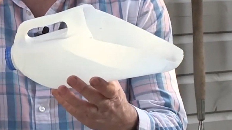 DIY garden scoop made from a milk jug