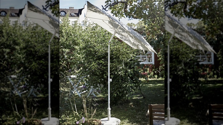 IKEA's rectangular Tveto umbrella is tiltable