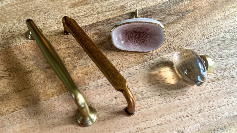 Anthropologie-inspired hardware knobs and pulls from Amazon