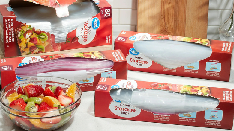Great Value food storage bags featuring the Snap 'N Click trademark