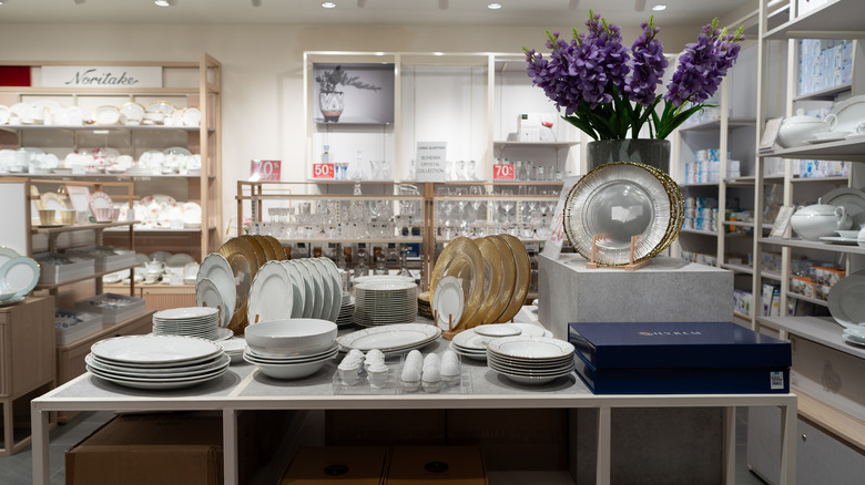 store display of different types of tableware