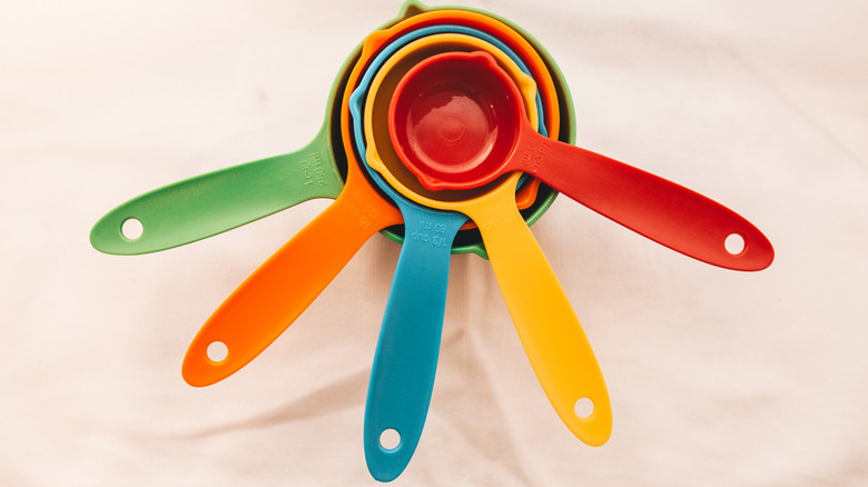 Set of colored measuring cups