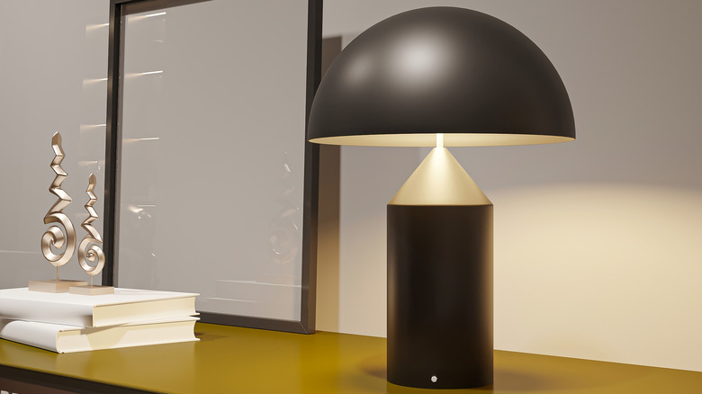 Oluce Atollo lamp by Vico Magistretti