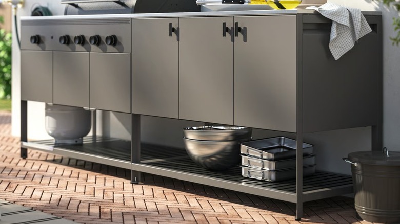 IKEA BÅTSKÄR Kitchen Unit set up in outdoor area next to grill unit