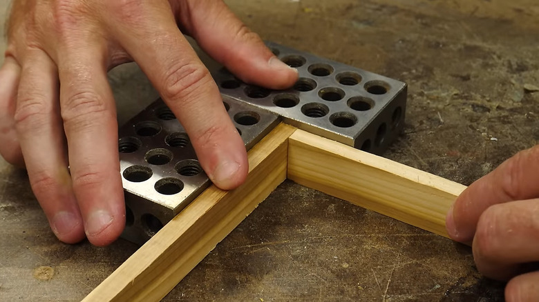 Using 1-2-3 blocks to build with perfect right angles