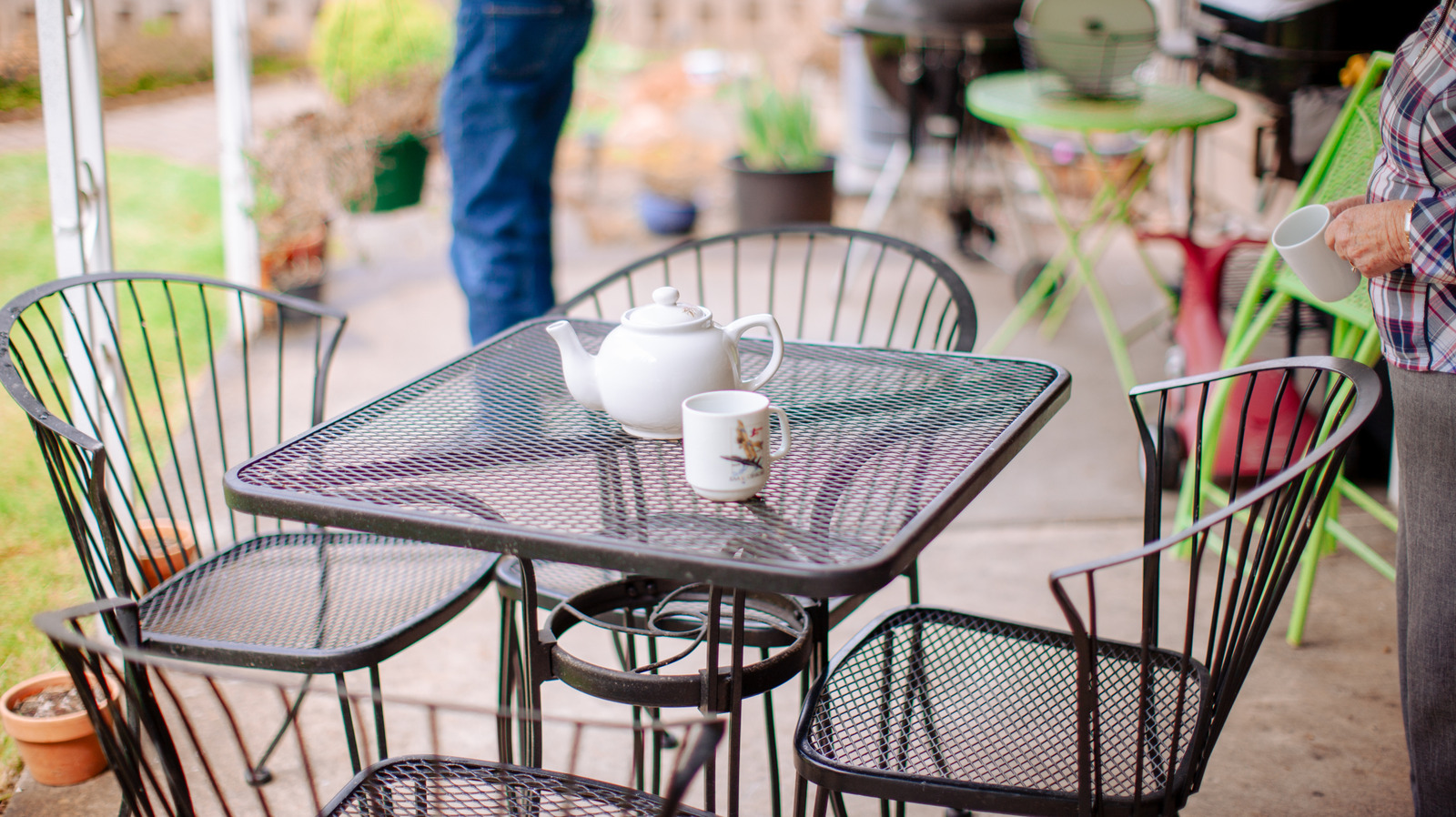 Not A Bench Grinder: Renew Outdoor Furniture With A Highly Rated Lowe's Product