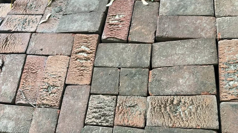 Used bricks