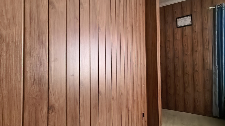 PVC wall coverings with a wooden motif