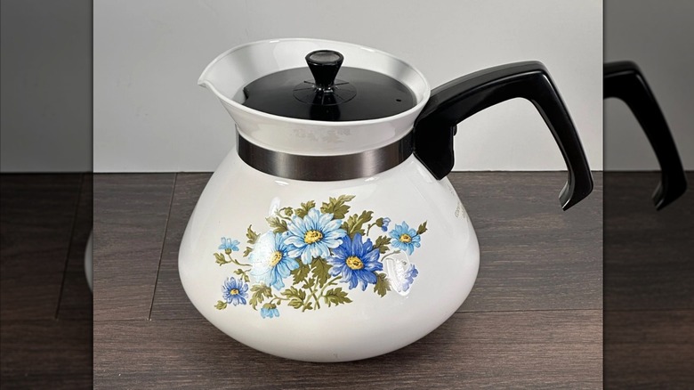 Chelsea blue daisy CorningWare teapot