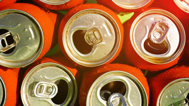 empty aluminum drink cans