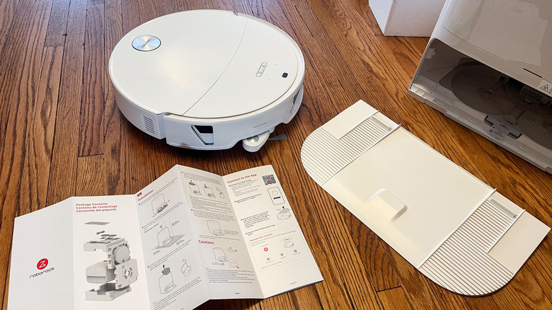 Unpacking the Qrevo Edge 3 Pro robot vacuum, dock, and instructions
