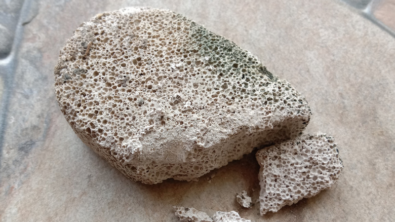 Pumice stones