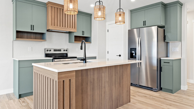 Bulky kitchen island