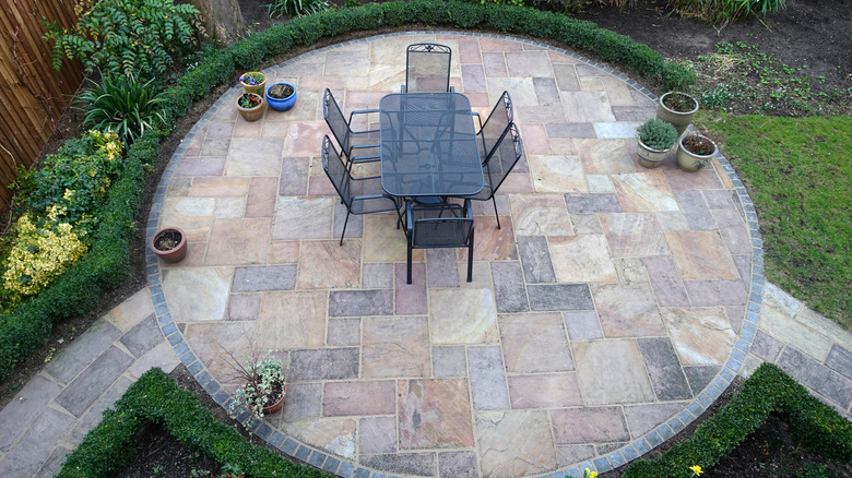 Circular patio made of natural stone