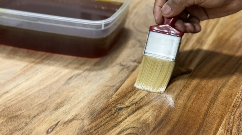 Brushing on a polyurethane topcoat