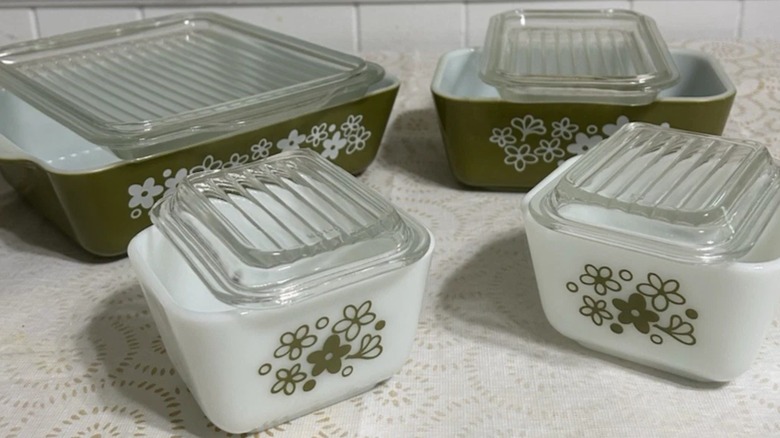 A set of Pyrex Spring Blossom refrigerator dishes