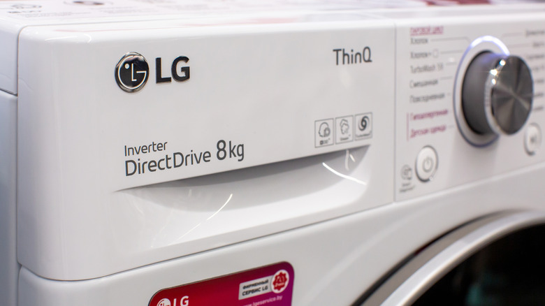 Close up image of the LG ThinQ model in Europe.