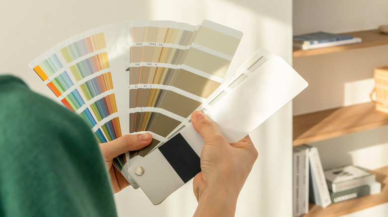 The Soothing Living Room Paint Color Everyone Is Choosing This Year