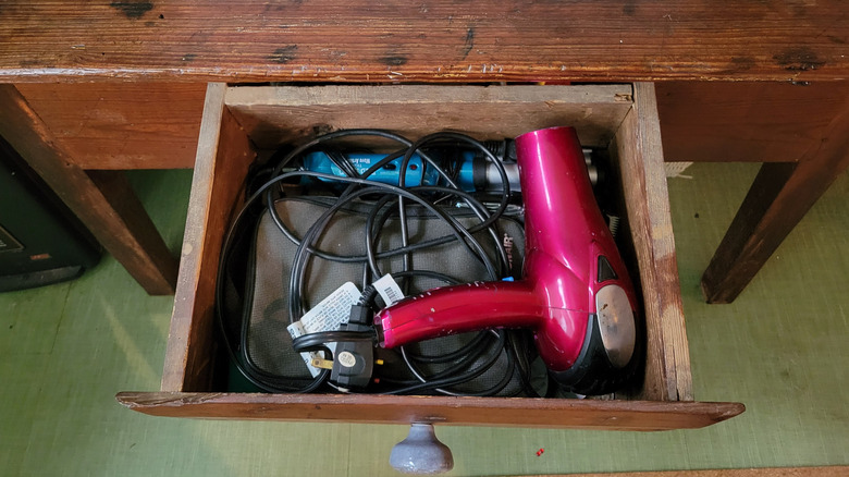 The extended biscuit table drawer, modified to fit the vanity plumbing