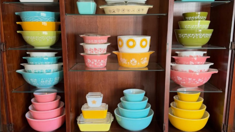 A colorful collection of vintage Pyrex