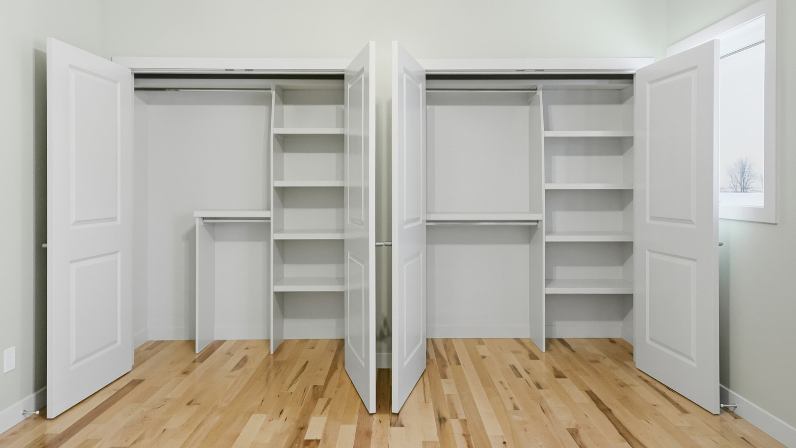 The Unique Alternative To Builder-Grade Closet Doors That Gives Any ...