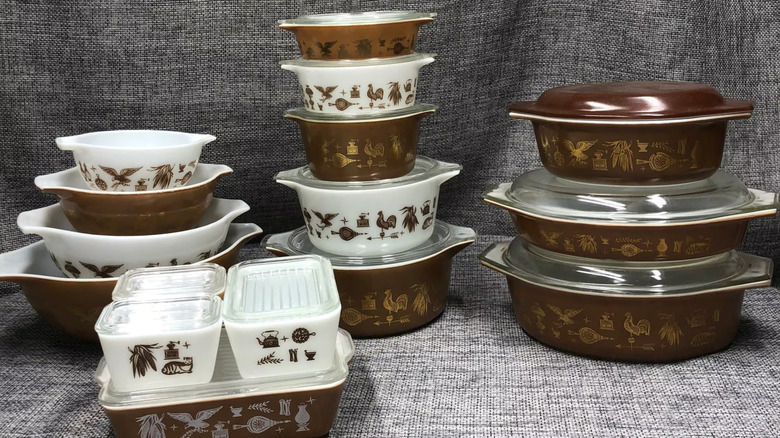 Collection of Early American Pyrex dishes