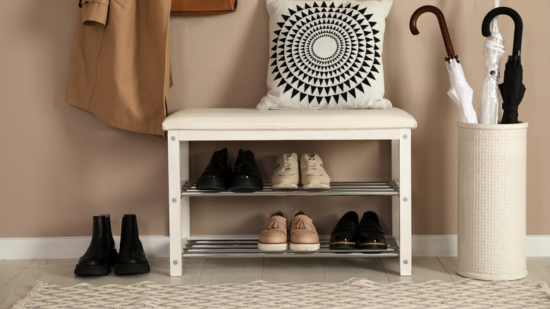 An entryway shoe rack