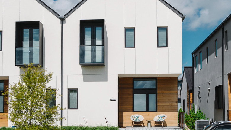 modern rowhouse in austin texas