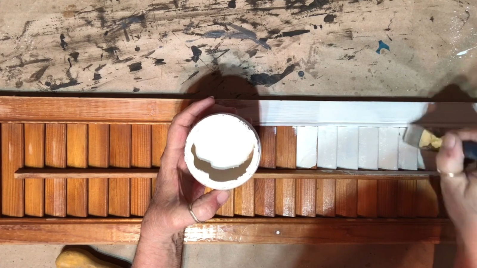 Turn Old Shutters Into A Creative Way To Hang Bathroom Towels