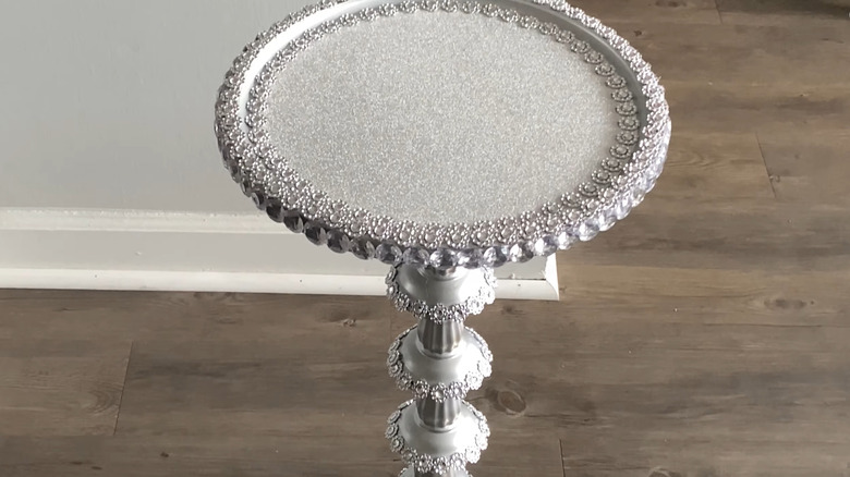Glam table made with a Dollar Tree pizza pan top