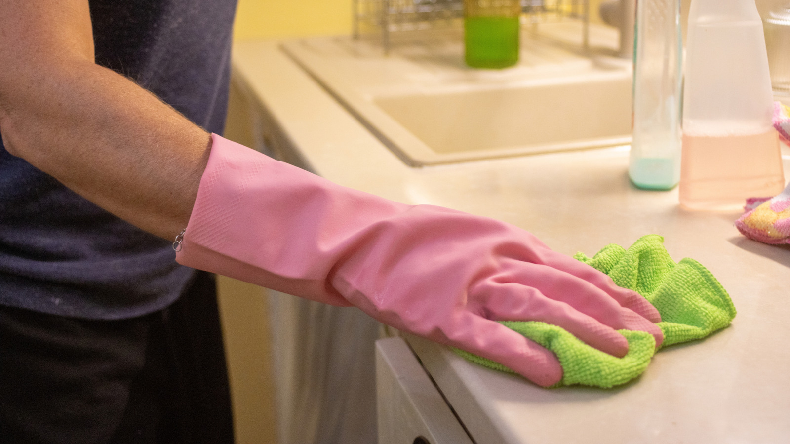 What Happens If You Mix Isopropyl Alcohol And Hydrogen Peroxide?