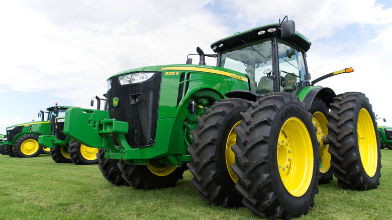 What Kind Of Gas Does A John Deere Riding Mower Take
