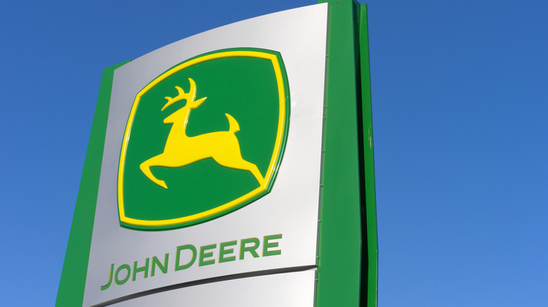 John Deere logo