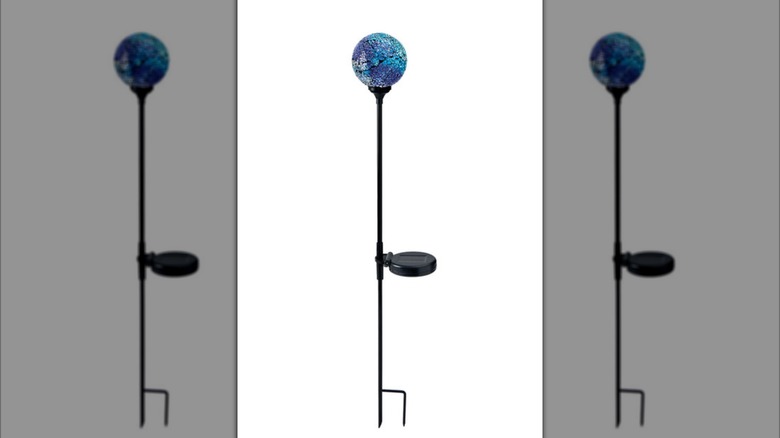 Belavi Mosaic Solar Garden Stake in Blue Crackle