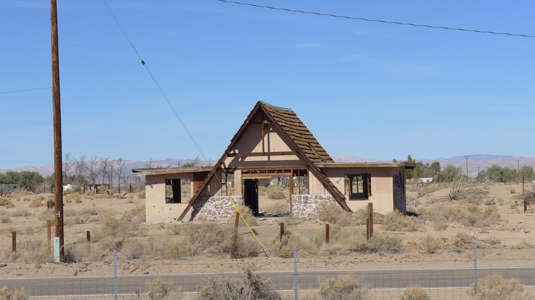 Why Builders Ditched A-Frame Homes After The Late 1970s