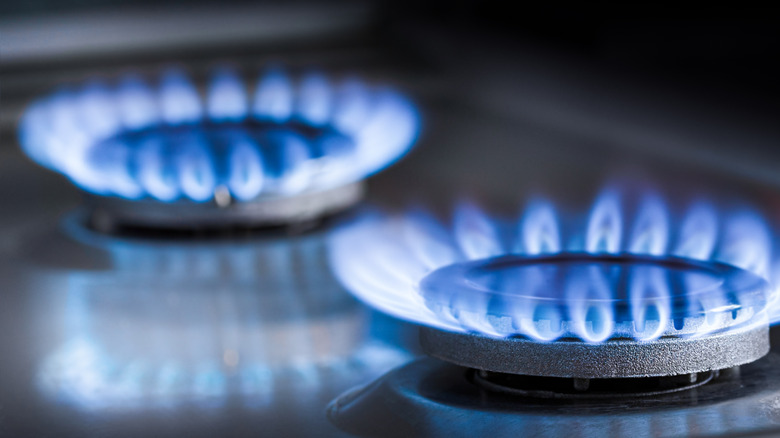 The proper flame color for gas stove burners