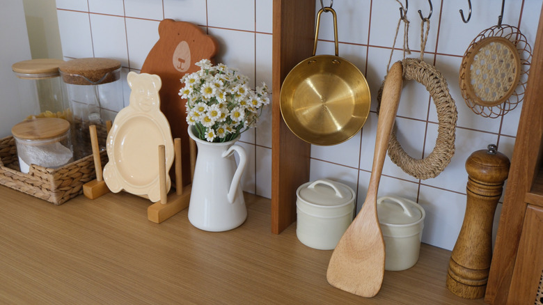 Adorable retro-looking kitchen